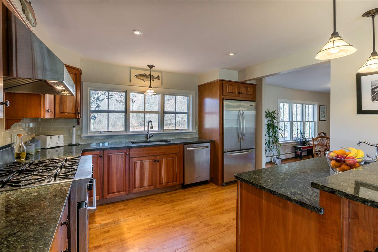 1139 Hewett Road Windsor, VT 05089 - Photo 14 of 38