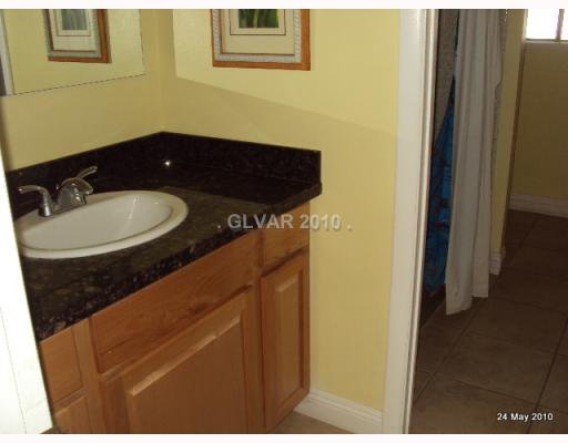 6374 West Desert Inn Road Las Vegas, NV 89146 - Photo 4 of 5 Master Bath/Spa.