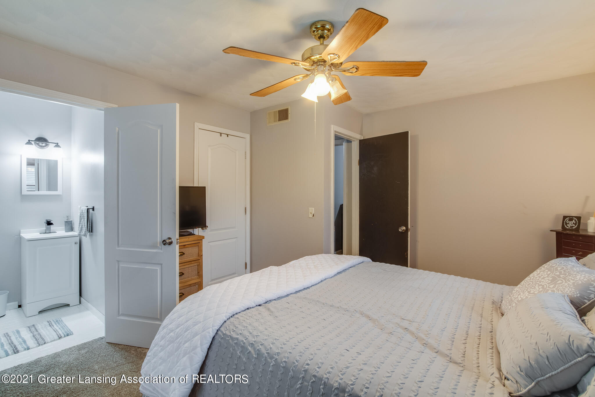 1632 West Herbison Road Dewitt, MI 48820 - Photo 12 of 20 12