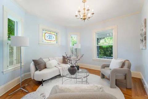 $2,450,000 | 40 Goden Street, Belmont, MA 02478