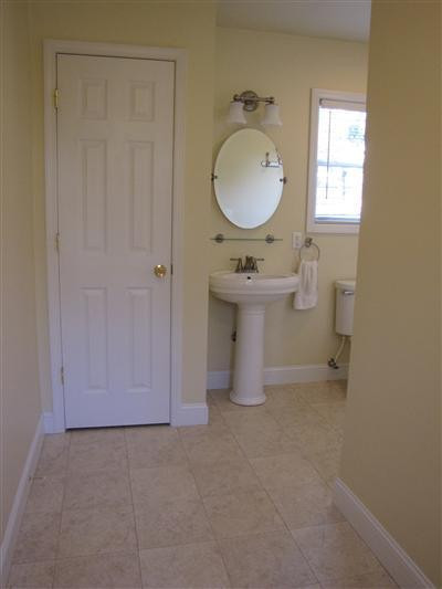 2898 Ford Hampton Road Winchester, KY 40391 - Photo 17 of 28 master bath