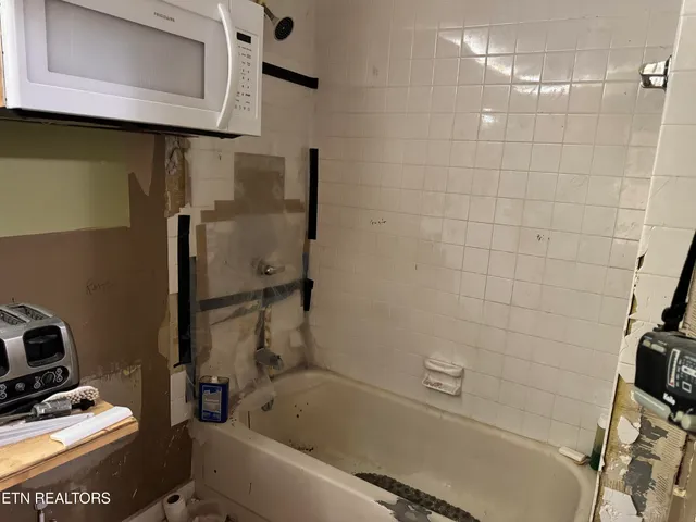 $165,000 | 30 Holden Hollow Road, Jamestown, TN 38556