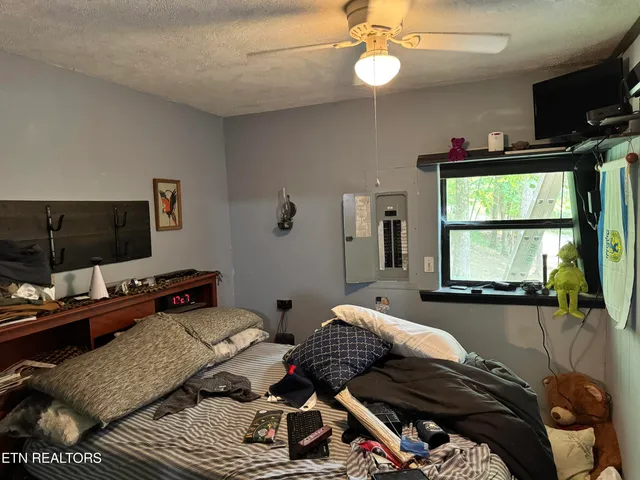 $165,000 | 30 Holden Hollow Road, Jamestown, TN 38556