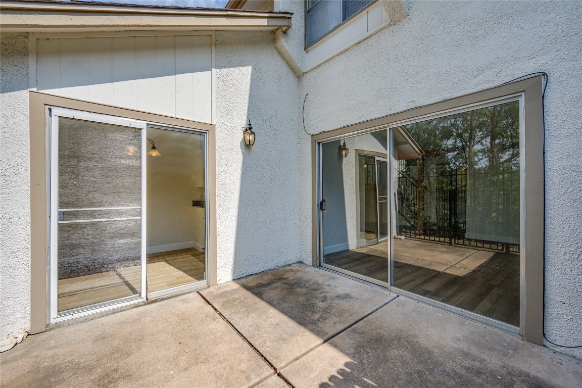 6910 Hart Lane, Unit 806 Austin, TX 78731 - Photo 18 of 22