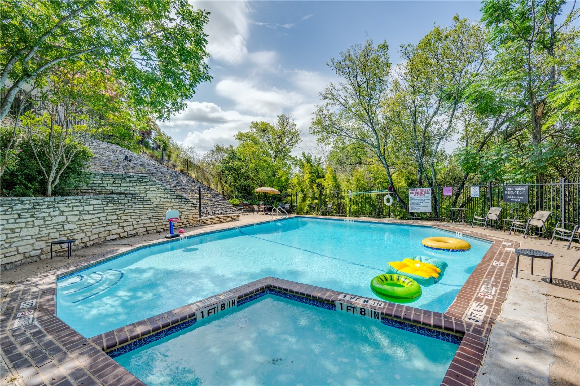 6910 Hart Lane, Unit 806 Austin, TX 78731 - Photo 21 of 22