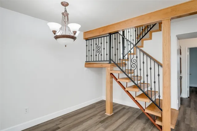 $1,950 | 6910 Hart Lane, Unit 806, Austin, TX 78731