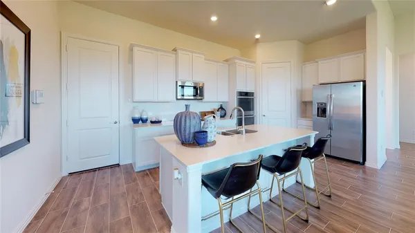 $410,999 | 4796 Blackhawk Green Court, Arlington, TX 76005