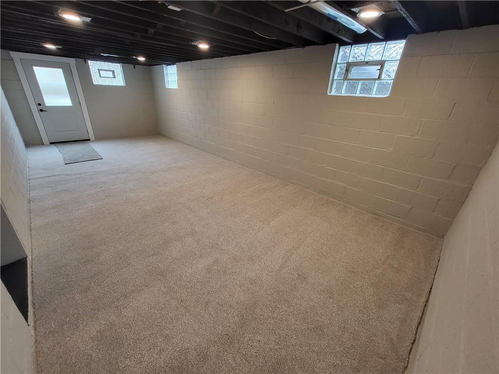 9755 Grosick Road Pittsburgh, PA 15237 - Photo 20 of 22