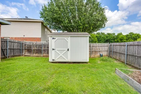 $229,990 | 3855 Hunters Point Way, Fort Worth, TX 76123