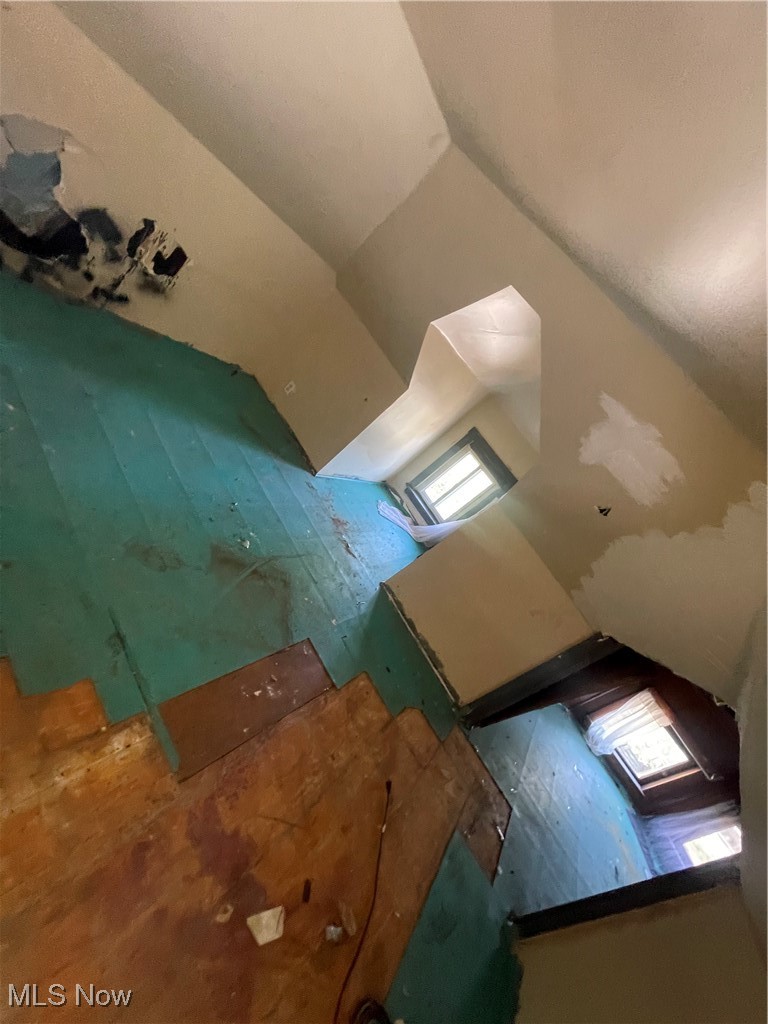 3288 Scranton Road Cleveland, OH 44109 - Photo 18 of 24 Third Floor Loft