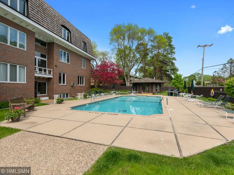 6105 Eden Prairie Road, Unit A11 Edina, MN 55436 - Photo 22 of 24 Gallery Image 22