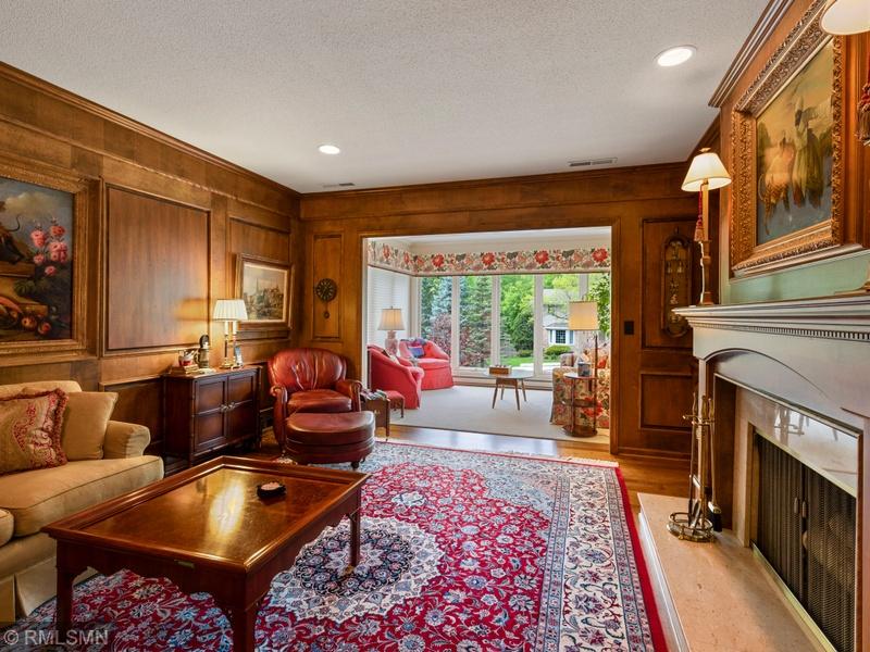 6105 Eden Prairie Road, Unit A11 Edina, MN 55436 - Photo 8 of 24 Gallery Image 8