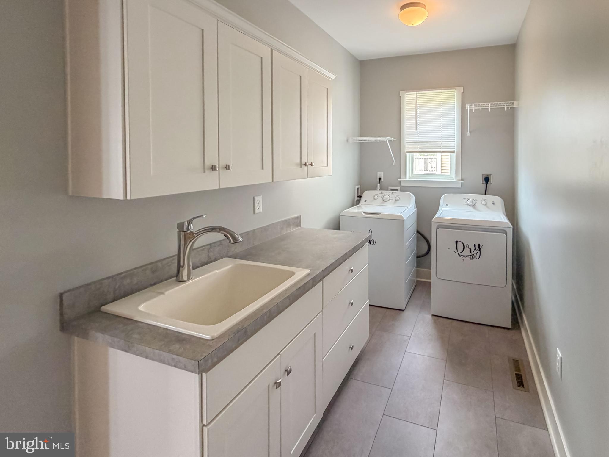 6042 Station Cir Road Harrisburg, PA 17111 - Photo 37 of 71