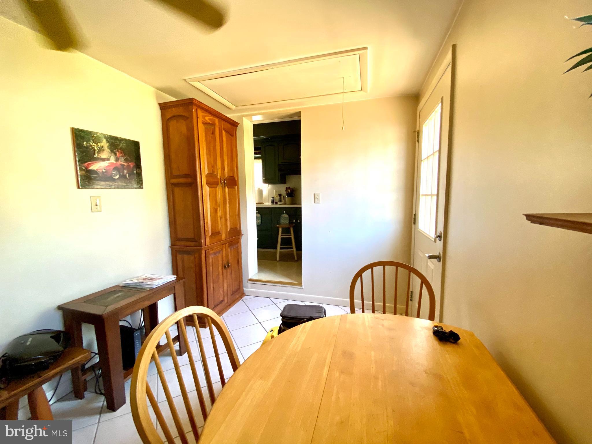 1711 Liggett Avenue Reading, PA 19607 - Photo 4 of 10 Gallery Image 4