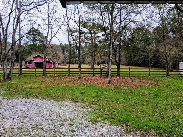 $247,500 | 76118 Beverly Drive, Covington, LA 70435