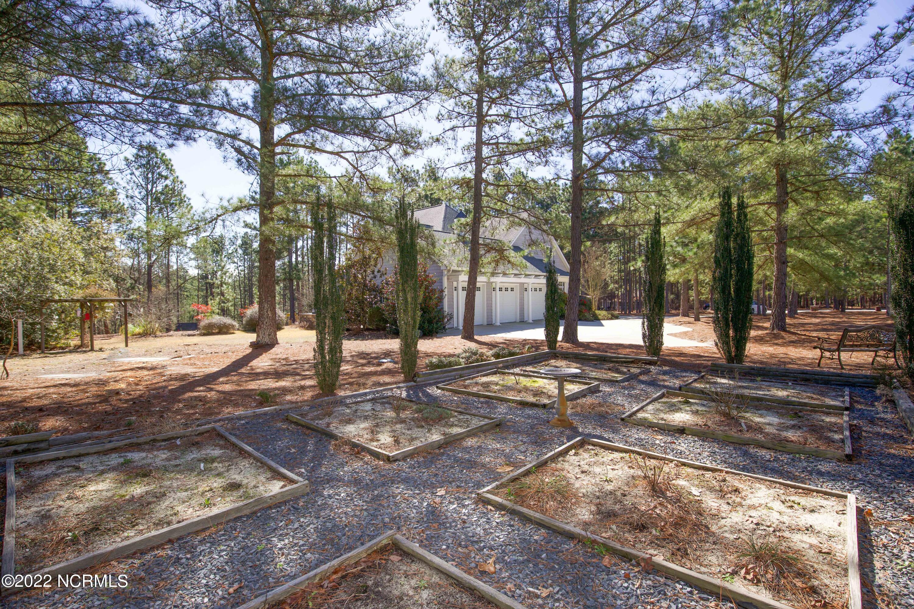 528 Longleaf Drive West End, NC 27376 - Photo 37 of 92 528 Longleaf Dr-70