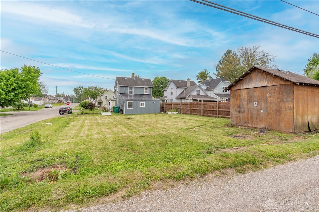 1726 Morgan Street Springfield, OH 45503 - Photo 5 of 30 This lot presents a promising opportunity for your future home.