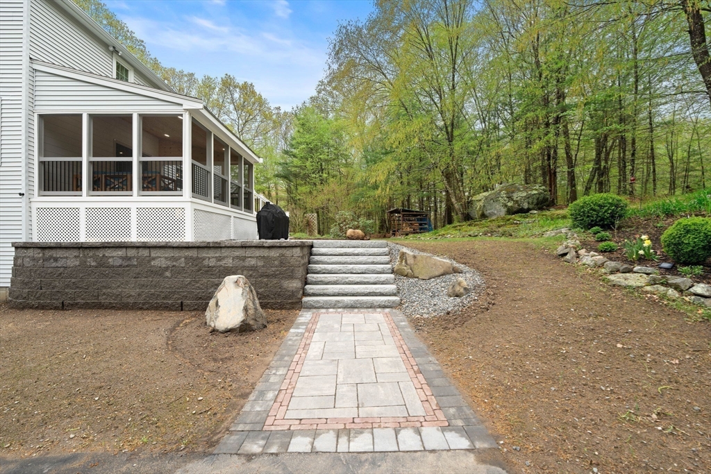 49 Asylum Street Mendon, MA 01756 - Photo 37 of 41 Gallery Image 37
