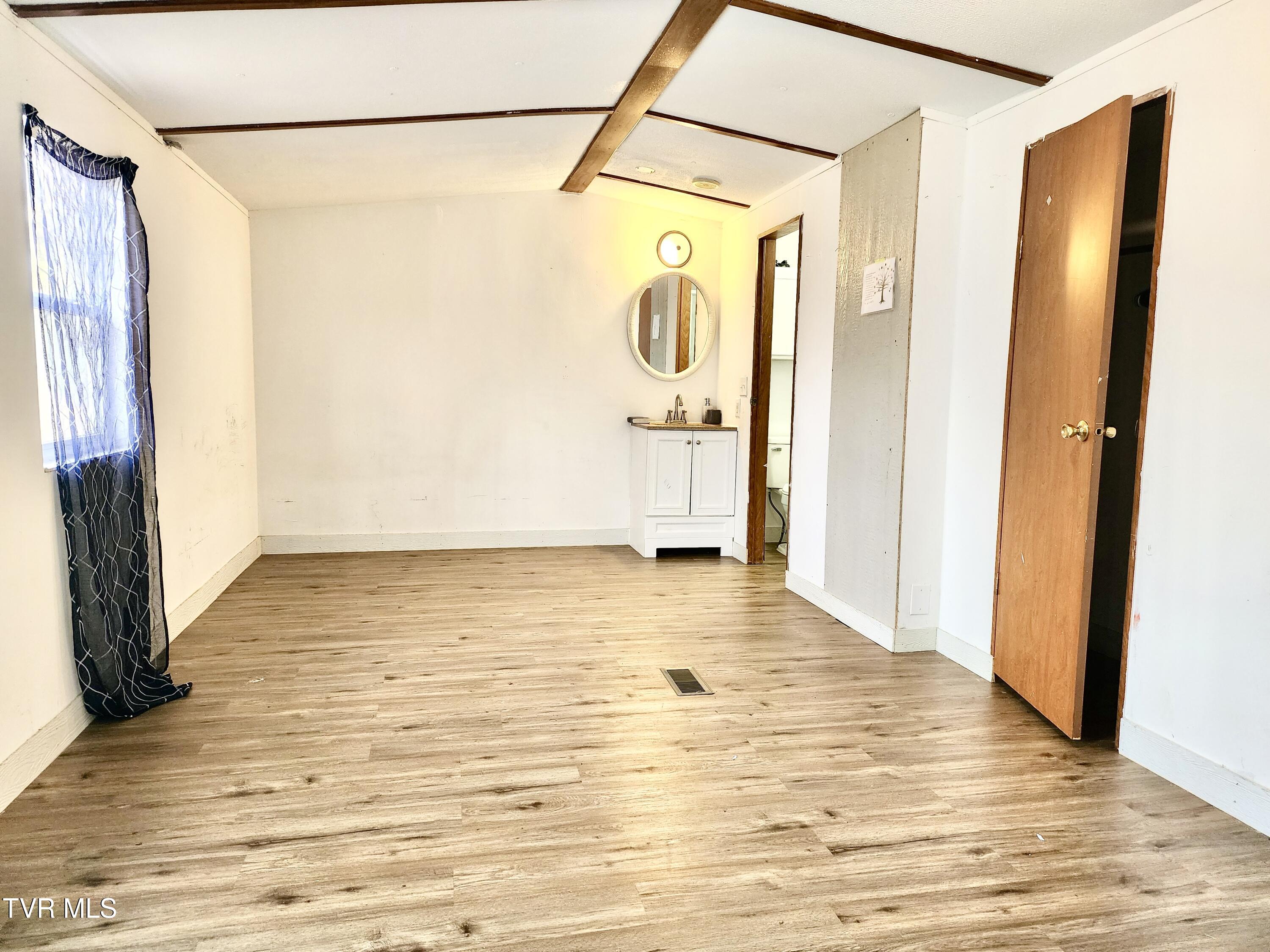 626 Conklin Road Jonesborough, TN 37659 - Photo 24 of 38 IMG_0904