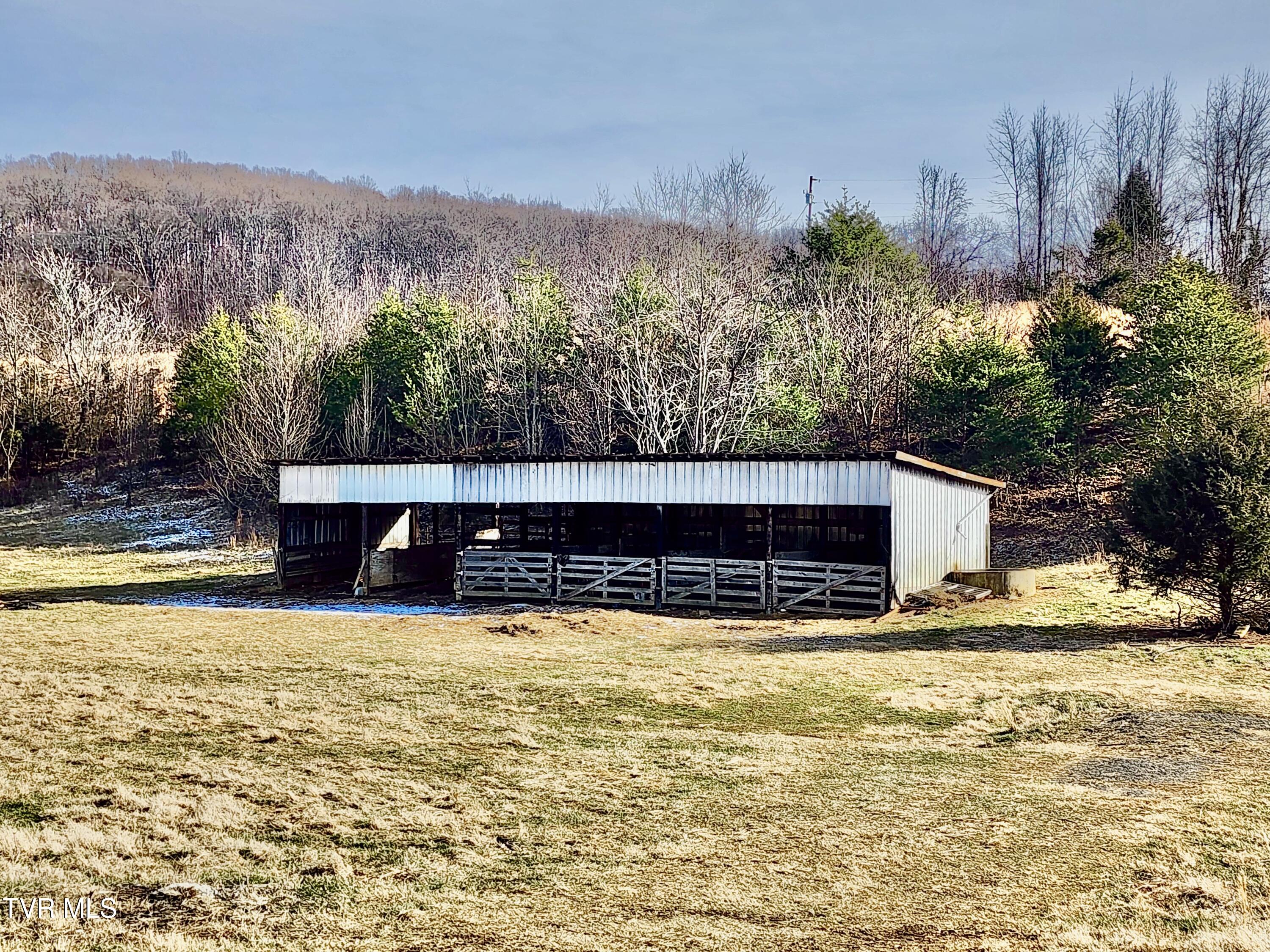626 Conklin Road Jonesborough, TN 37659 - Photo 6 of 38 IMG_0912