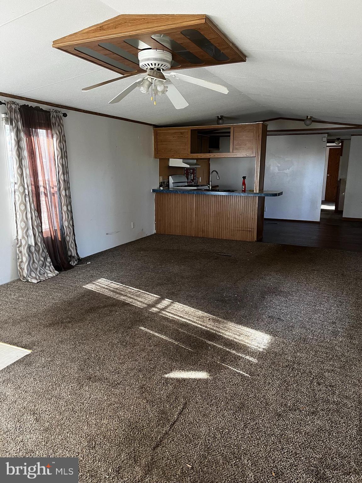 11240 Curt Dogg Road Lincoln, DE 19960 - Photo 7 of 14 a view of a livingroom with furniture