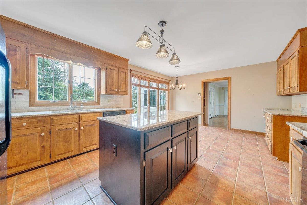 105 North Branch Road Bedford, VA 24523 - Photo 21 of 80