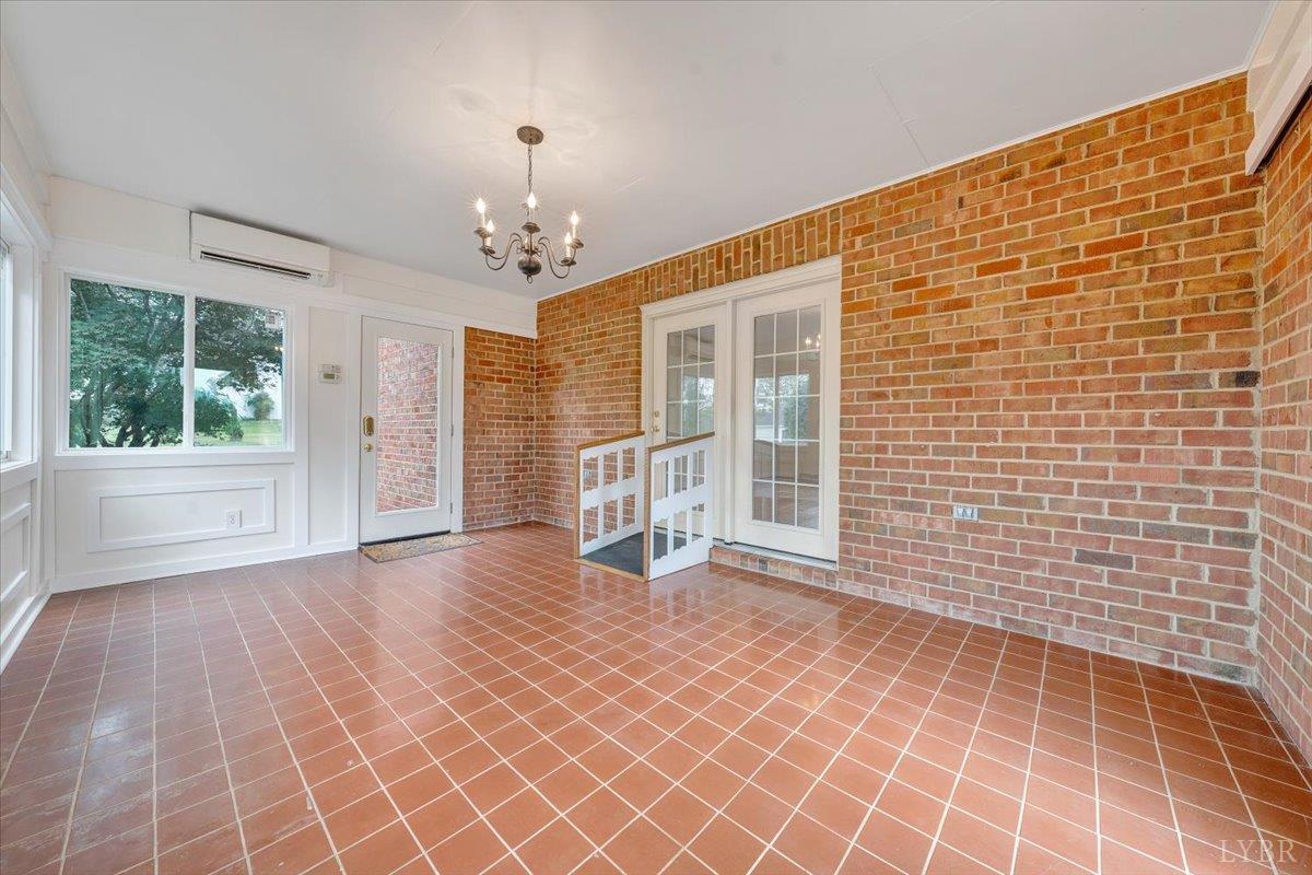 105 North Branch Road Bedford, VA 24523 - Photo 35 of 80 a view of an empty room with a window