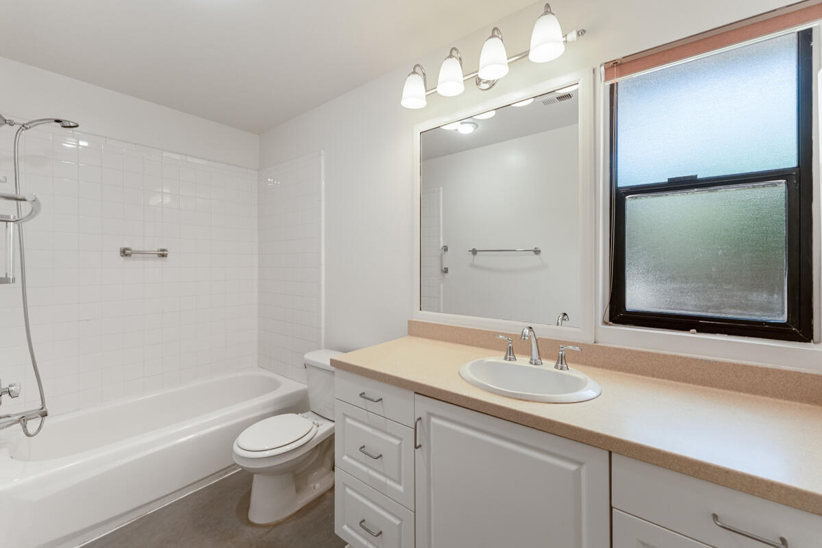 555 North La Cumbre Road Santa Barbara, CA 93110 - Photo 9 of 15 Bathroom2
