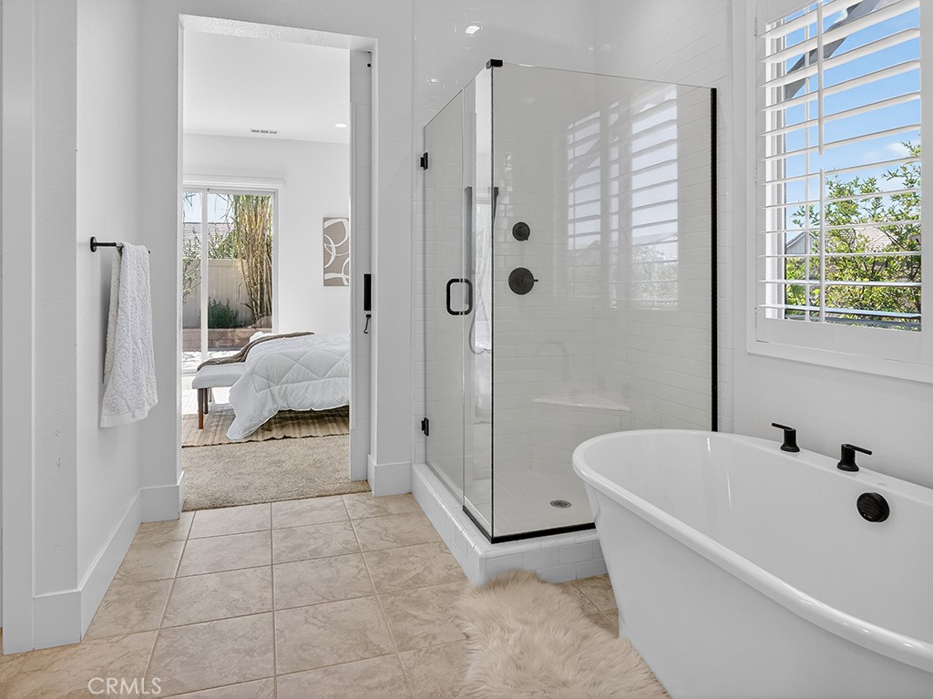 32441 Toyon Road Temecula, CA 92591 - Photo 25 of 53 Master Bath