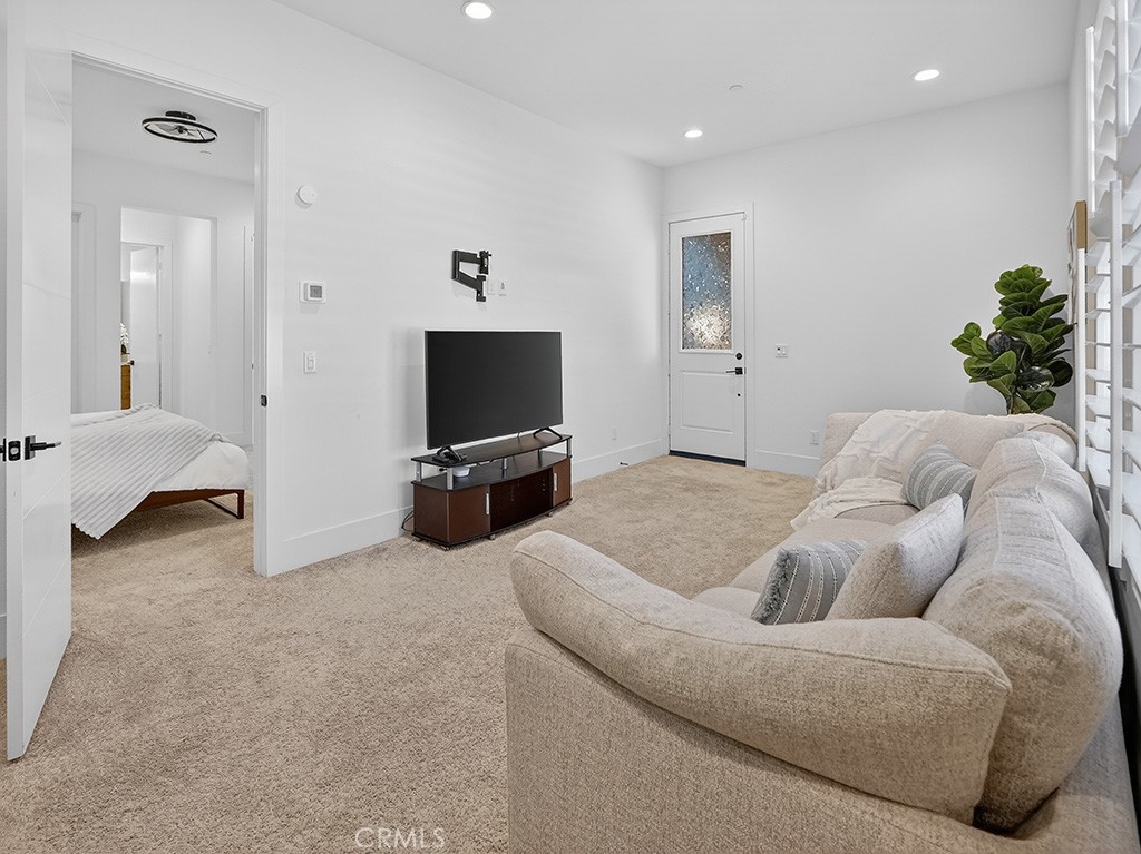 32441 Toyon Road Temecula, CA 92591 - Photo 35 of 53