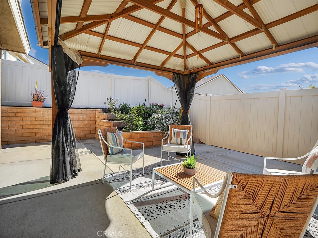 32441 Toyon Road Temecula, CA 92591 - Photo 39 of 53 Patio