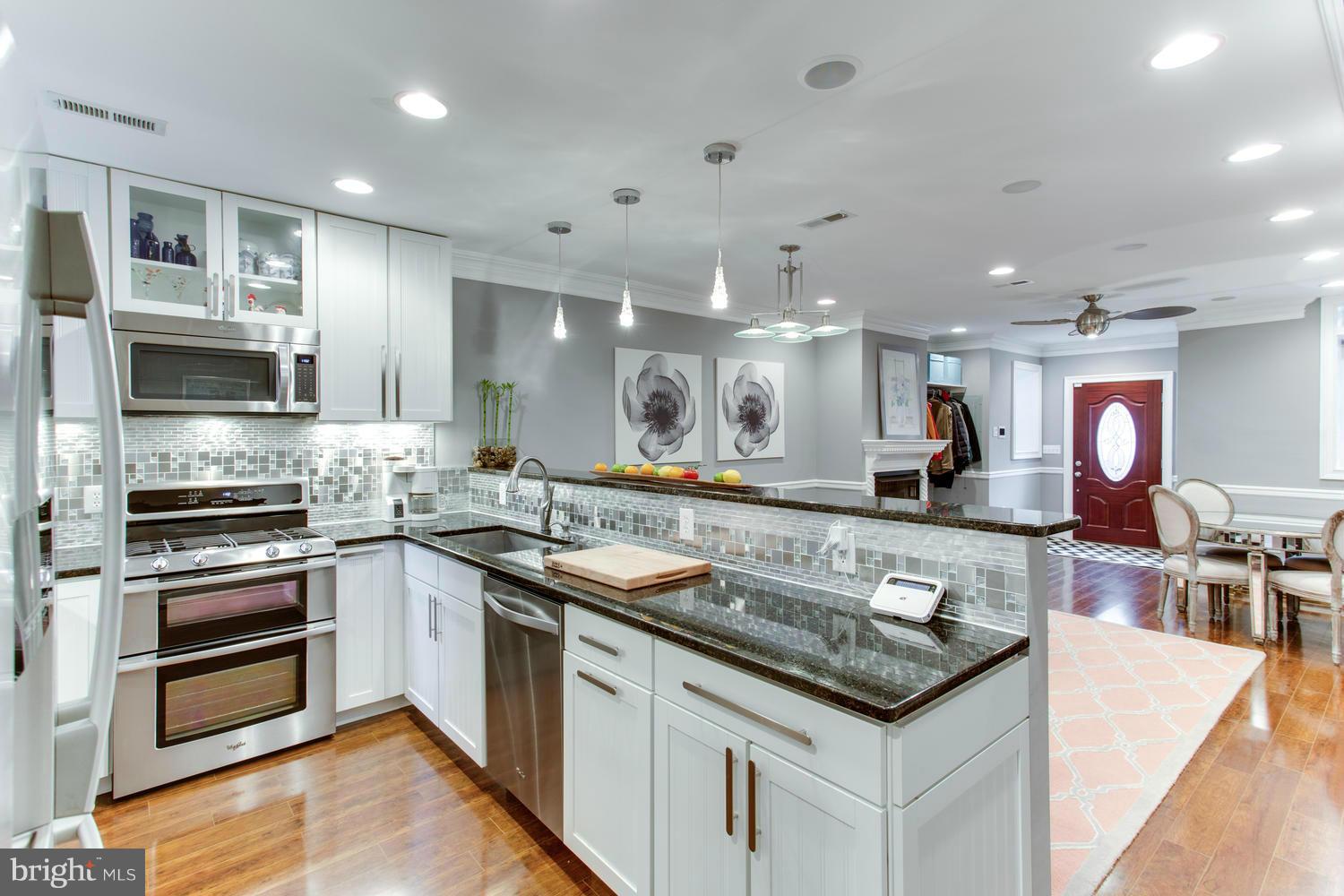43 R Street Northwest, Unit 1 Washington, DC 20001 - Photo 13 of 30 Kitchen