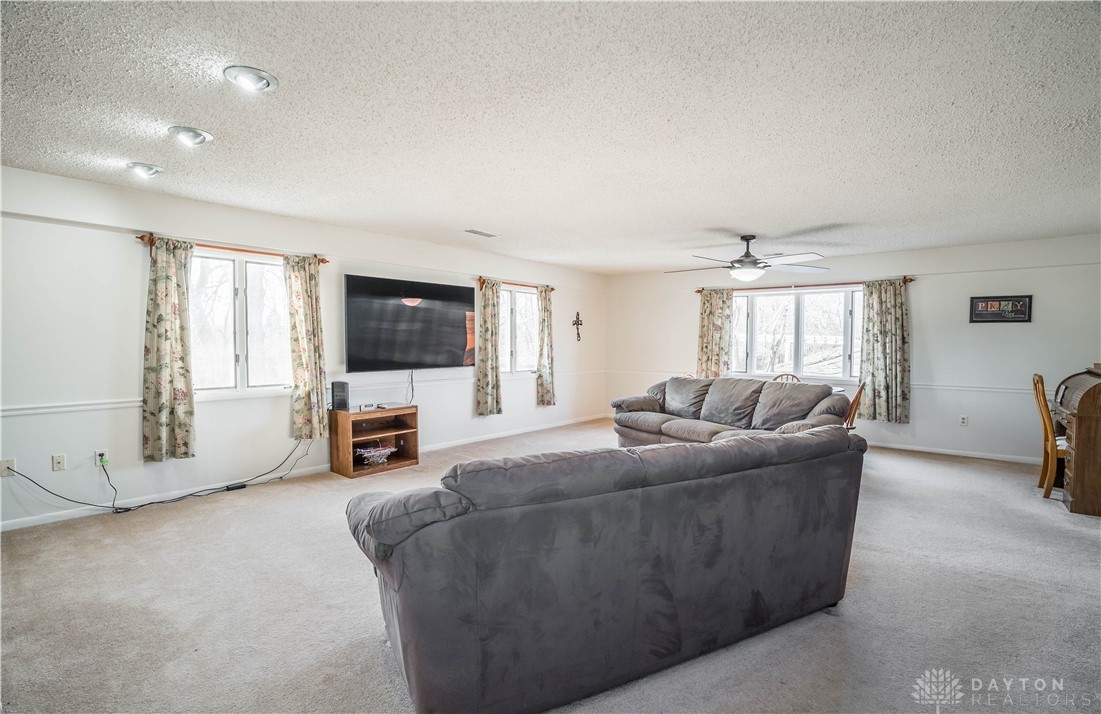 310 South Diamond Mill Road Clayton, OH 45315 - Photo 10 of 54 Gallery Image 10