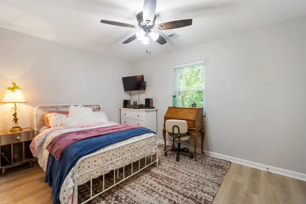 $220,000 | 290 Donna Drive, Unit E, Hendersonville, TN 37075
