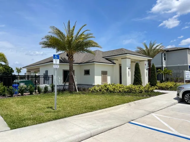 $2,300 | 975 Robin Holly Street, Ocoee, FL 34761