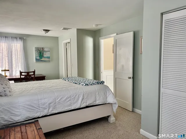 $2,950 | 51 Billow Road, East Lyme, CT 06357