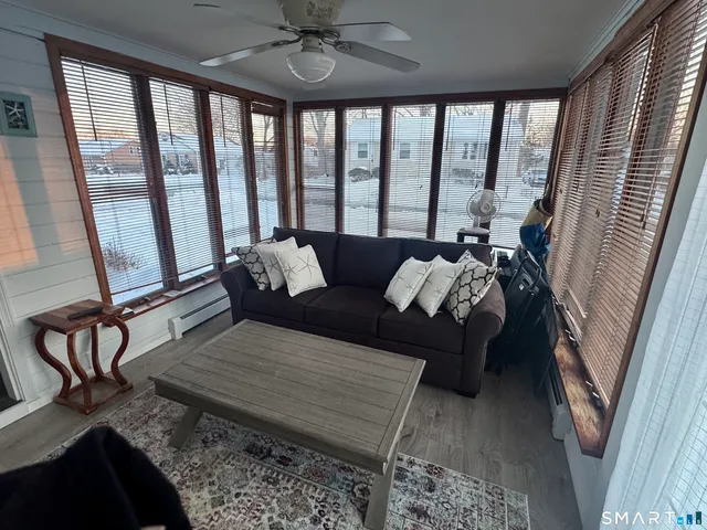 $2,950 | 51 Billow Road, East Lyme, CT 06357