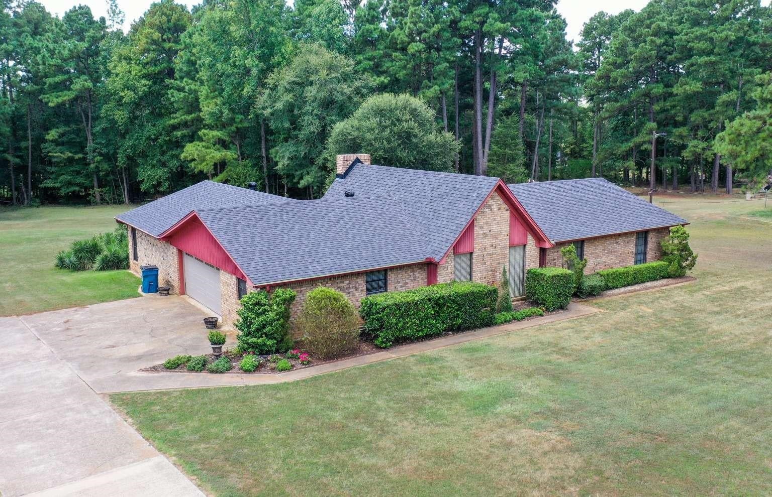 2400 Grangeway Road Marshall, TX 75672 - Photo 1 of 20 Gallery Image 1