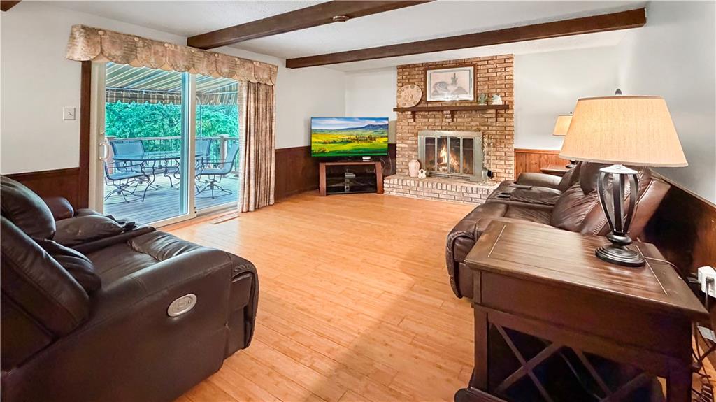 103 Lakeview Drive McKees Rocks, PA 15136 - Photo 6 of 44 Gallery Image 6
