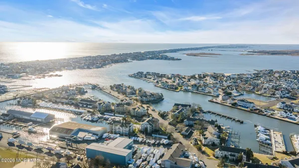 $1,100,000 | 97 Bay Point Harbour, Point Pleasant, NJ 08742