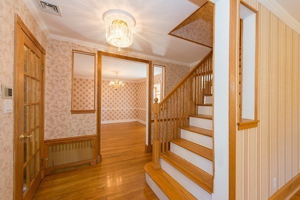 234 Bonad Road Brookline, MA 02467 - Photo 12 of 24 Gallery Image 12