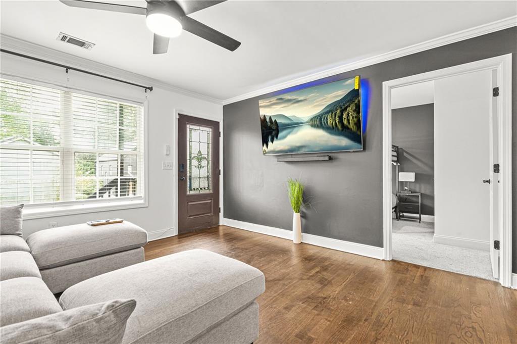 545 Elmwood Road Northwest, Unit A & B Atlanta, GA 30318 - Photo 3 of 7