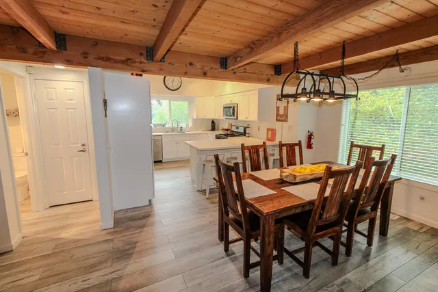 $2,700 | 43063 Goldmine Woods Lane, Big Bear Lake, CA 92315