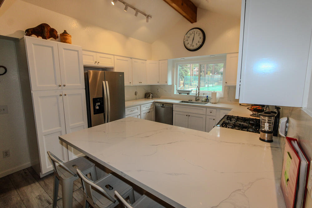 43063 Goldmine Woods Lane Big Bear Lake, CA 92315 - Photo 27 of 37 untitled-30