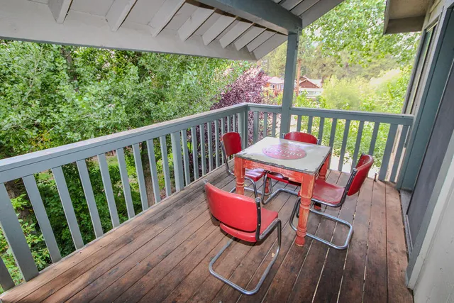 $2,700 | 43063 Goldmine Woods Lane, Big Bear Lake, CA 92315