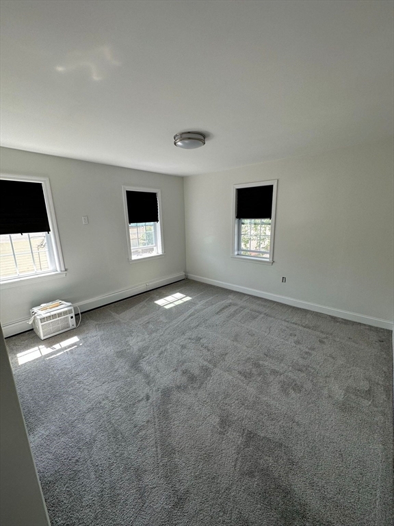 11 Barton Street Salem, MA 01970 - Photo 26 of 38