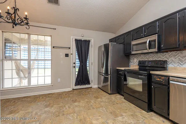 $229,900 | 5361 Kristy Lane, Southaven, MS 38671
