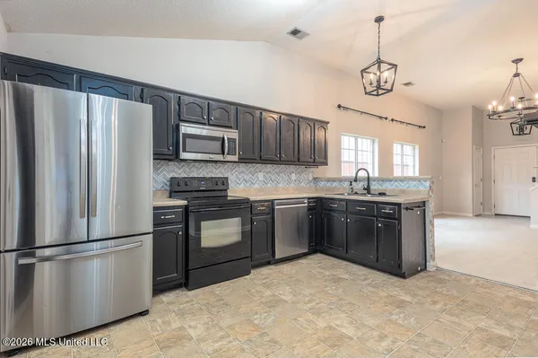 $229,900 | 5361 Kristy Lane, Southaven, MS 38671