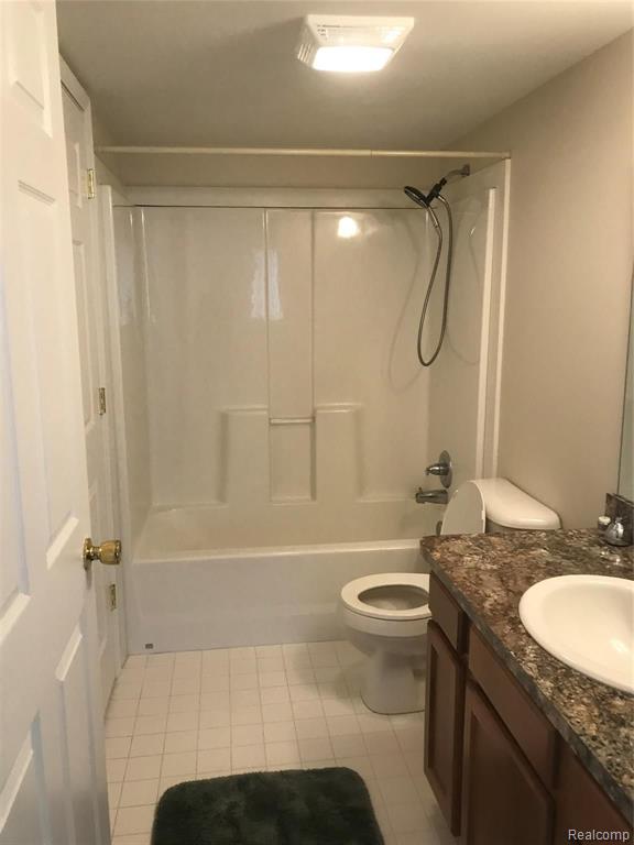 1655 Riverside Drive, Unit 12 Rochester Hills, MI 48309 - Photo 6 of 6