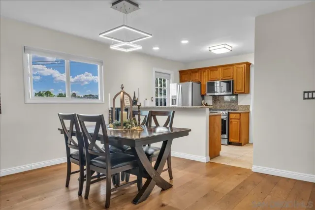 $1,049,000 | 4550 Diane Way, San Diego, CA 92117